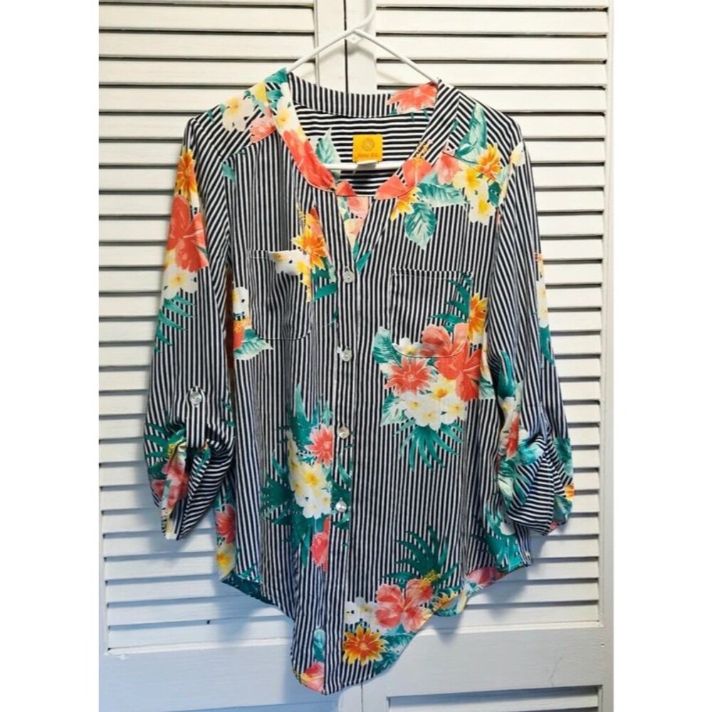 Women's Ruby Rd. Striped Bold Floral Tie & Button Front v-Neck Tunic Top Large
